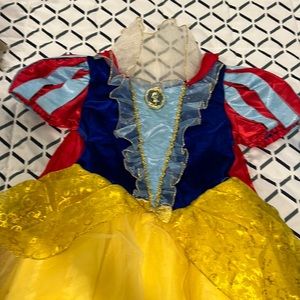 Snow White Disney costume